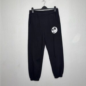 Woman’s Disney Black the Nightmare Before Christmas Sweatpants Size M